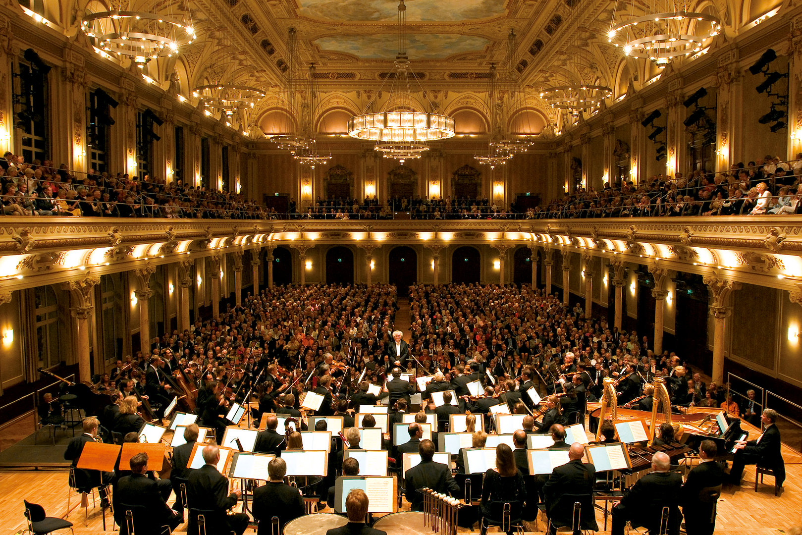 Konzert der Berliner Philharmoniker im Großen Saal in der Historischen Stadthalle Wuppertal